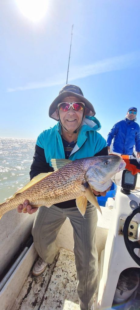 pesca Bahía San Blas y Balneario Los Pocitos